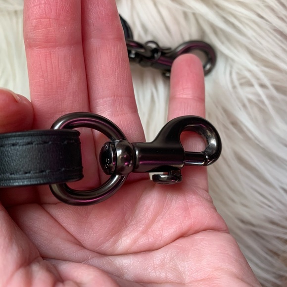 Coach Novelty Strap With Scallop Rivets Final Price - Picture 4 of 9